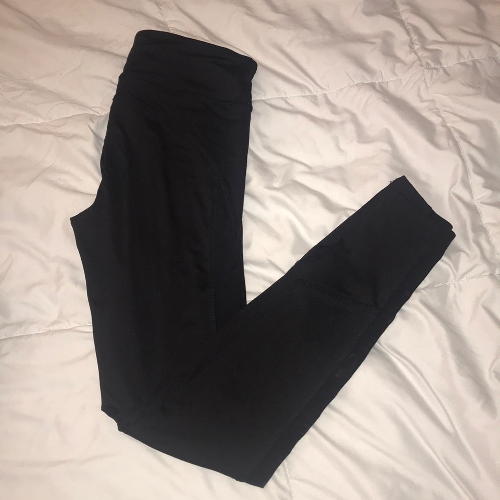 Mesh side leggings. Forever 21